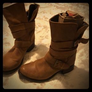 Steve Madden boots